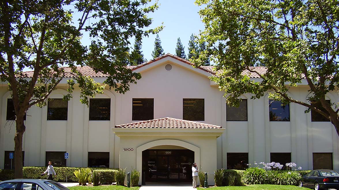 Front view at Mountain View Courtyard in Sunnyvale